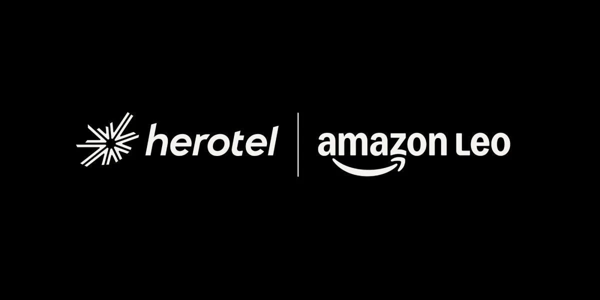 Представники Amazon Leo, Herotel та evry після підписання угоди в Південній Африці