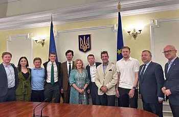 Учасники зустрічі Комітету Верховної Ради з британською делегацією щодо малих модульних реакторів